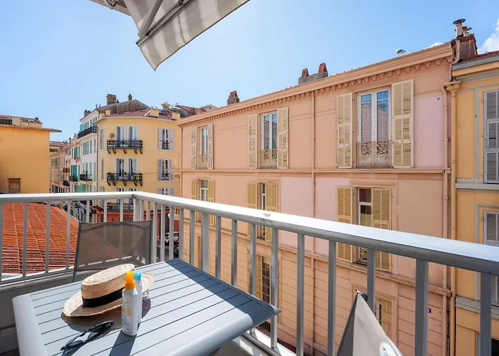 Ibis Styles Menton Centre Hotel photo